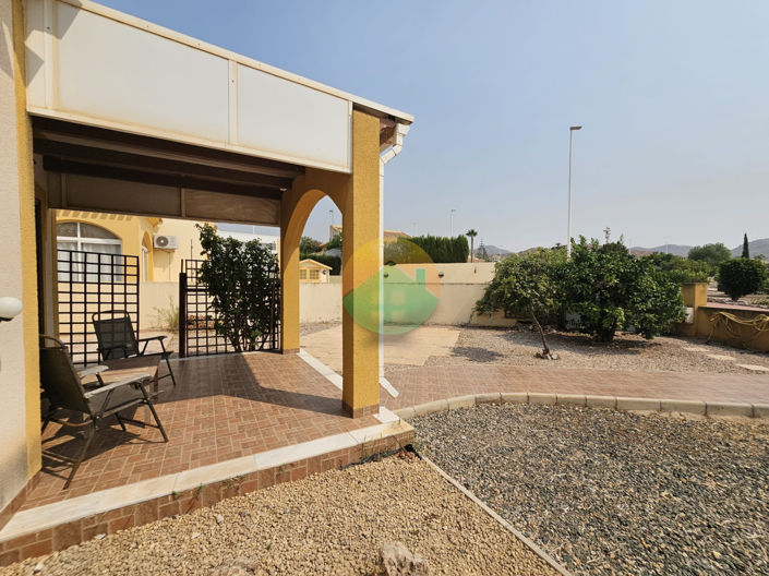 Image No.10-2 Bed Semi-Detached for sale