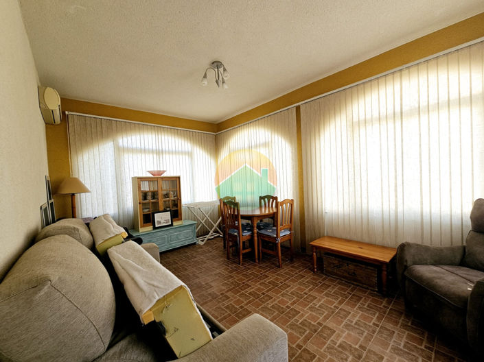 Image No.12-2 Bed Semi-Detached for sale