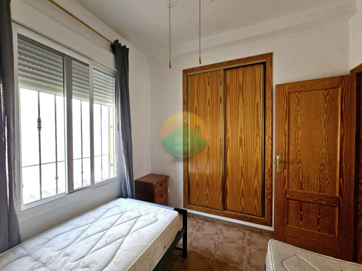 Image No.20-2 Bed Semi-Detached for sale