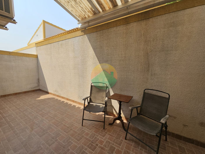 Image No.22-2 Bed Semi-Detached for sale