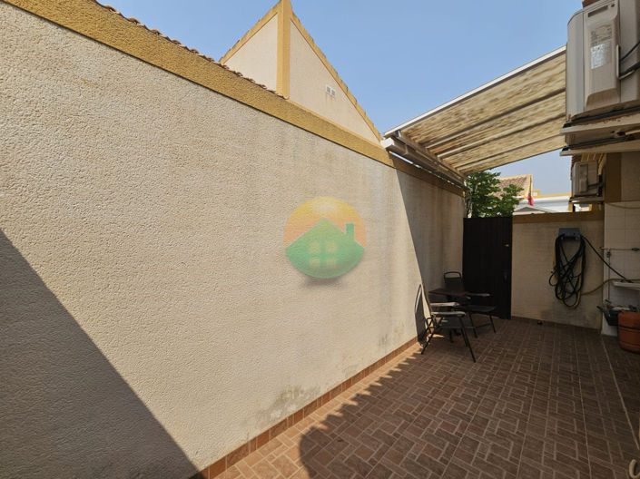 Image No.23-2 Bed Semi-Detached for sale