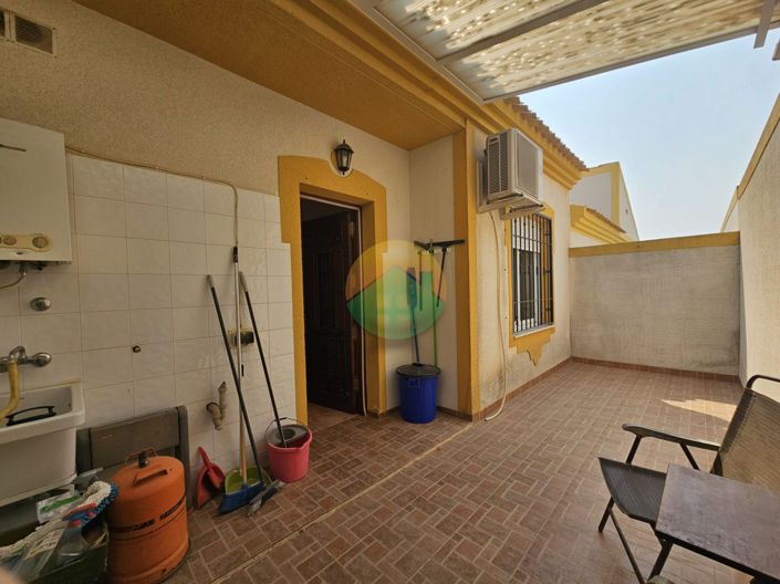 Image No.24-2 Bed Semi-Detached for sale