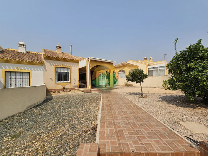 Image No.9-2 Bed Semi-Detached for sale