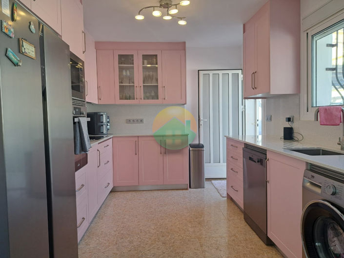 Image No.3-3 Bed Villa for sale