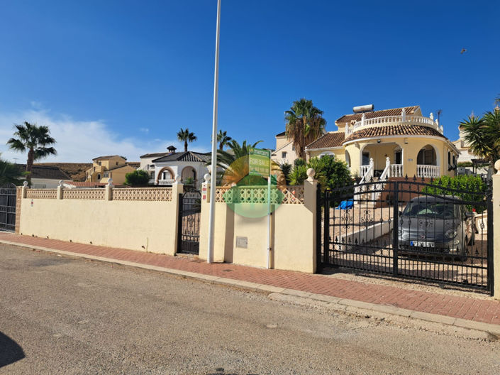 Image No.8-3 Bed Villa for sale