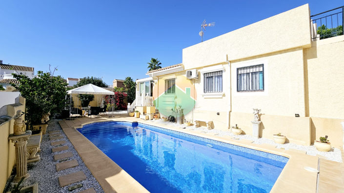 Image No.1-2 Bed Villa for sale