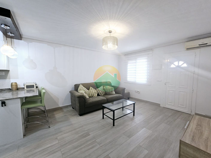 Image No.10-2 Bed House for sale