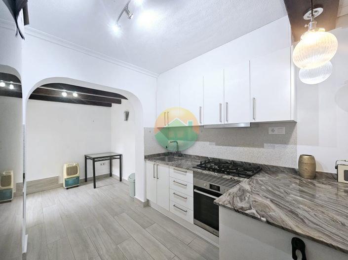 Image No.2-2 Bed House for sale