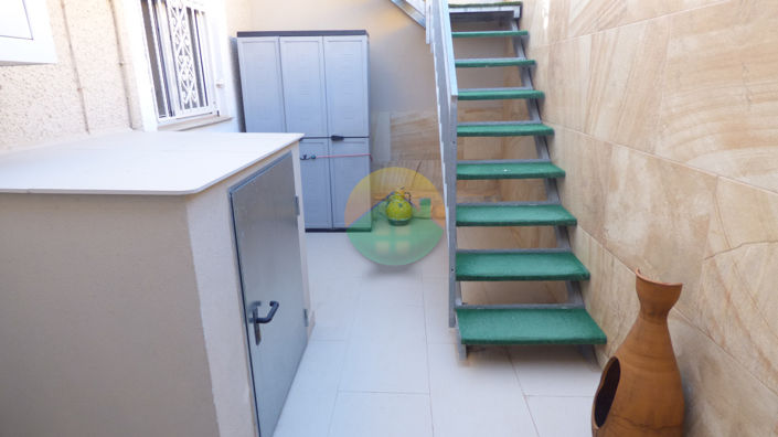 Image No.20-2 Bed House for sale