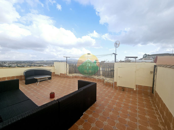 Image No.22-2 Bed House for sale