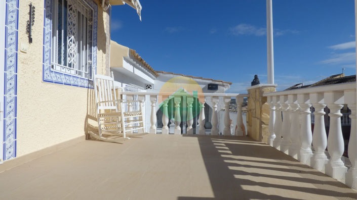 Image No.3-2 Bed House for sale