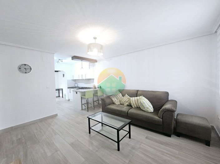 Image No.6-2 Bed House for sale