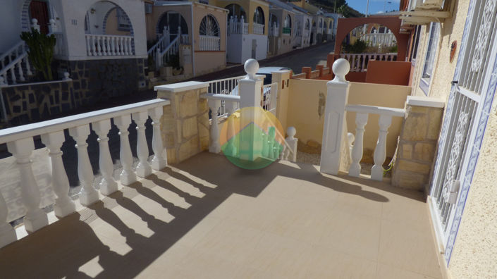 Image No.9-2 Bed House for sale