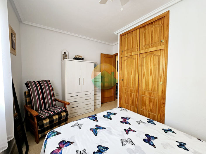 Image No.16-3 Bed Semi-Detached for sale