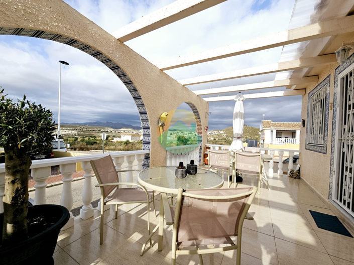 Image No.4-3 Bed Semi-Detached for sale