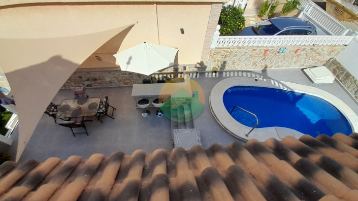 Image No.3-3 Bed Villa for sale