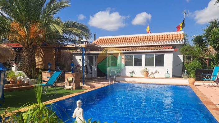 Image No.1-3 Bed Villa for sale
