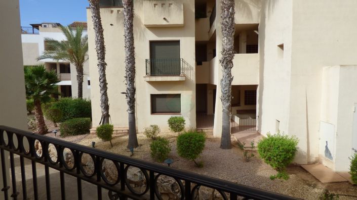 Image No.21-2 Bed House for sale