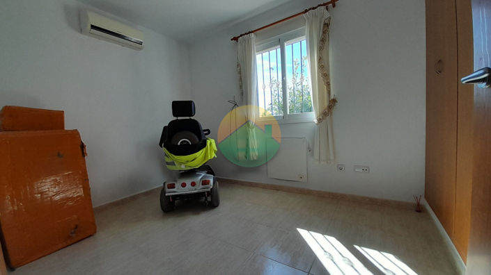 Image No.19-3 Bed Villa for sale