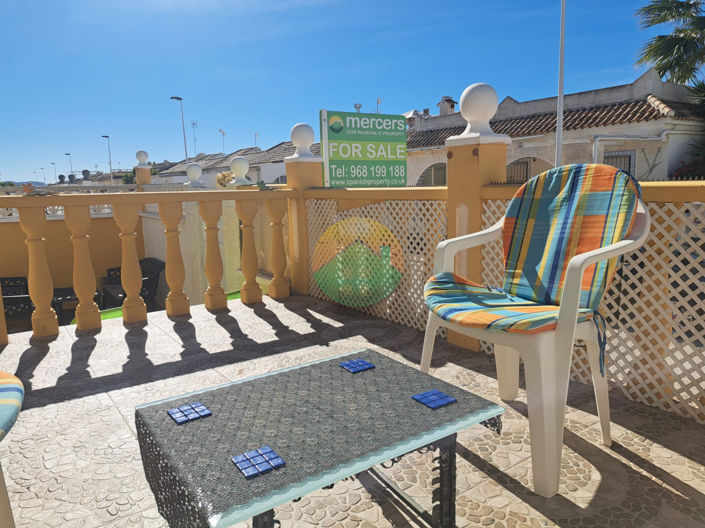 Image No.11-2 Bed Semi-Detached for sale