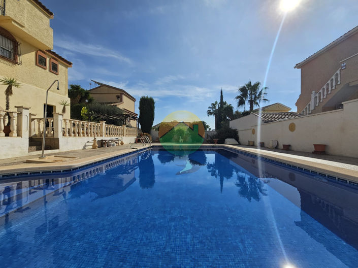 Image No.11-3 Bed Villa for sale