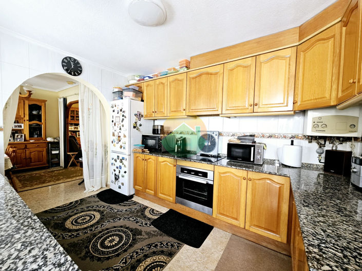 Image No.17-3 Bed Villa for sale