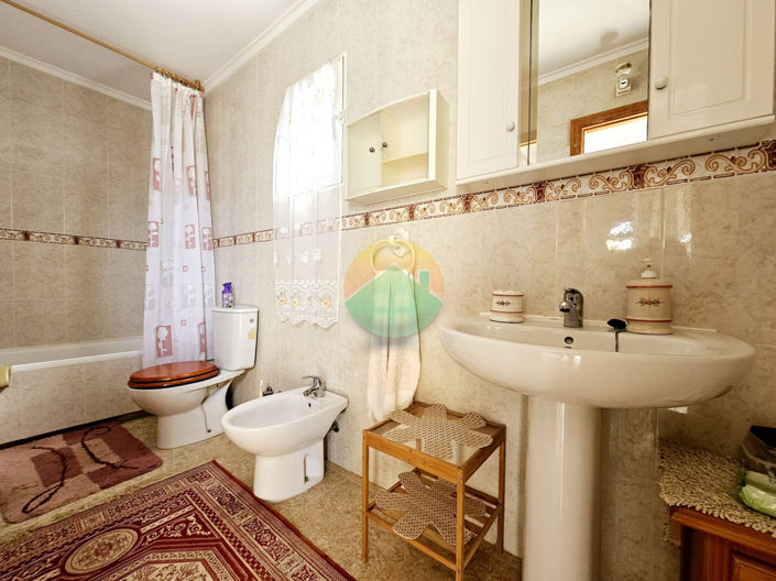 Image No.23-3 Bed Villa for sale