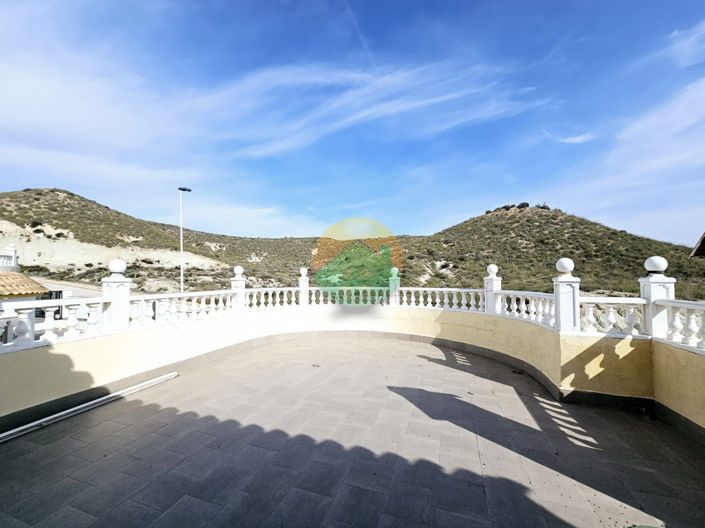 Image No.24-3 Bed Villa for sale