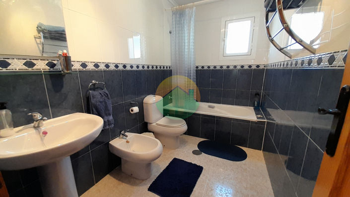 Image No.16-3 Bed Villa for sale