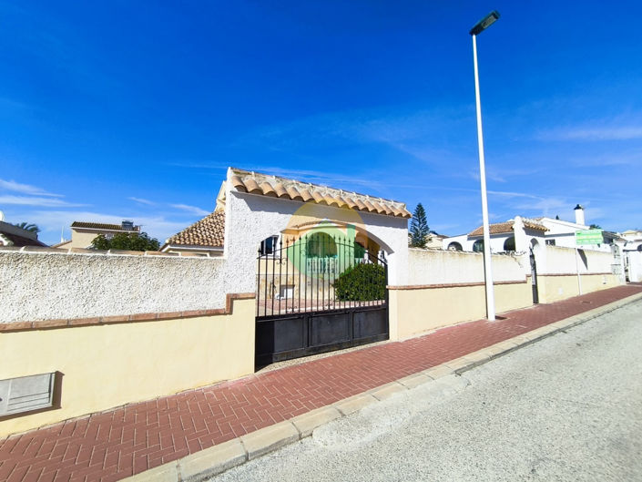 Image No.8-3 Bed Villa for sale