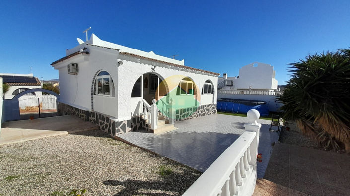 Image No.12-3 Bed Villa for sale