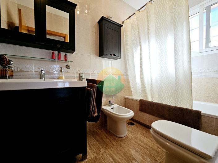 Image No.17-4 Bed Villa for sale