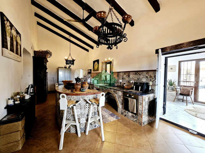 Image No.14-6 Bed Finca for sale