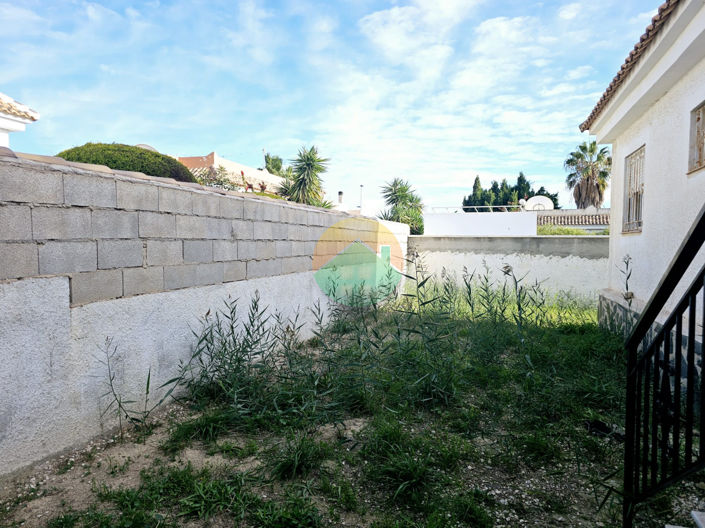 Image No.10-2 Bed Villa for sale