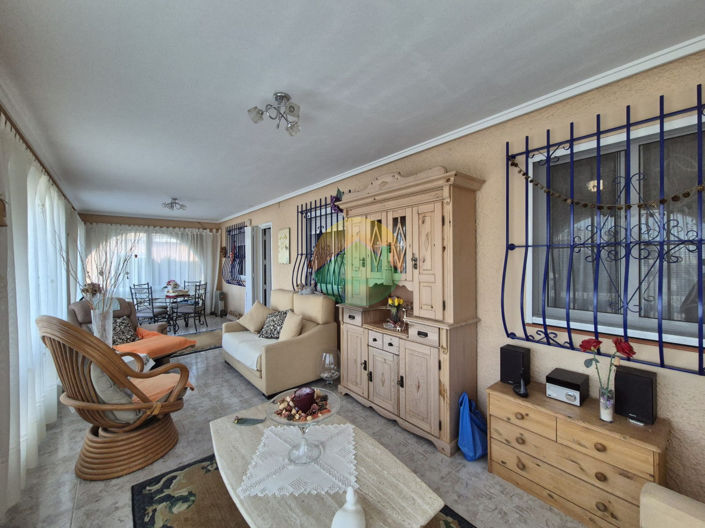 Image No.11-3 Bed Villa for sale