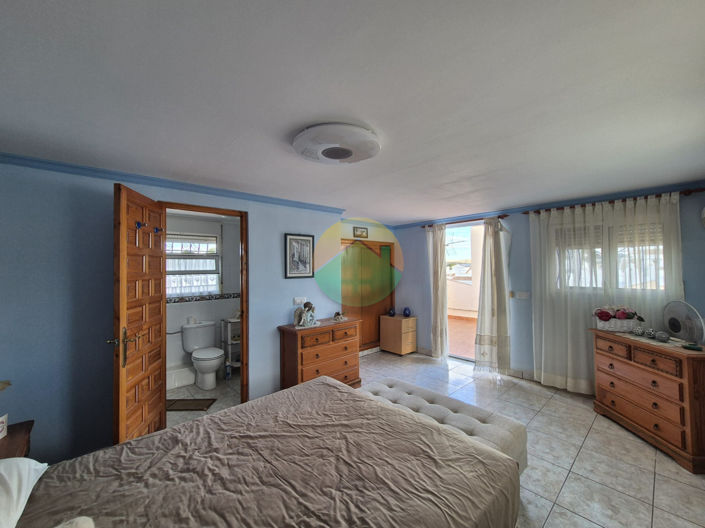 Image No.24-3 Bed Villa for sale