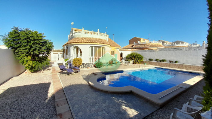 Image No.12-3 Bed Villa for sale