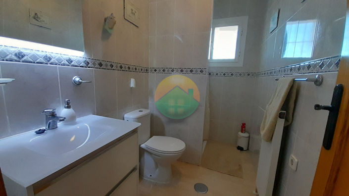 Image No.21-3 Bed Villa for sale