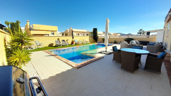 Image No.4-2 Bed Villa for sale