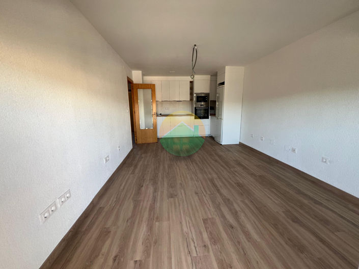 Image No.14-3 Bed Apartment for sale