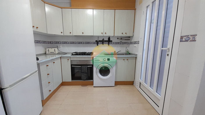 Image No.16-2 Bed House for sale