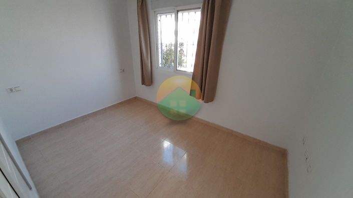 Image No.17-2 Bed House for sale