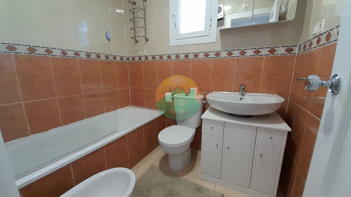 Image No.21-2 Bed House for sale