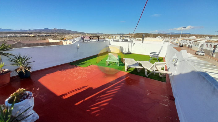 Image No.25-2 Bed House for sale