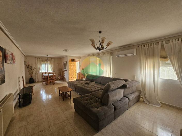 Image No.10-5 Bed Villa for sale