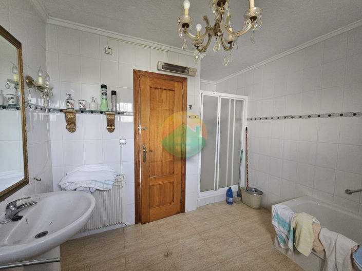 Image No.14-5 Bed Villa for sale