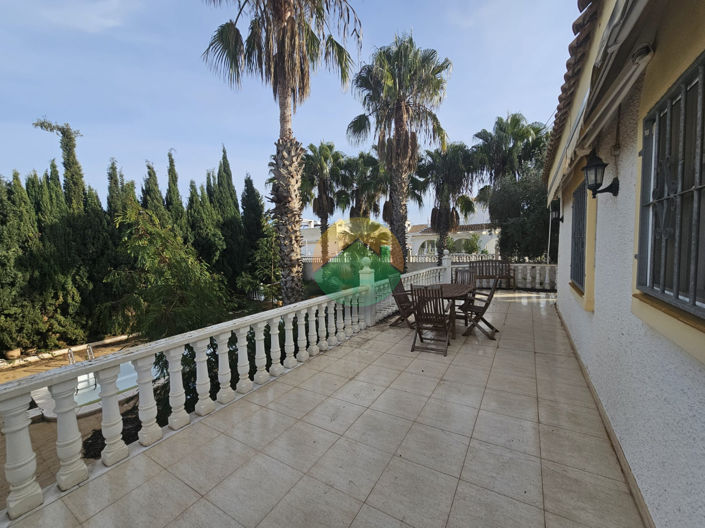 Image No.26-5 Bed Villa for sale