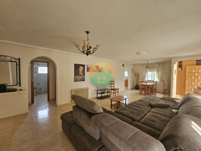 Image No.3-5 Bed Villa for sale