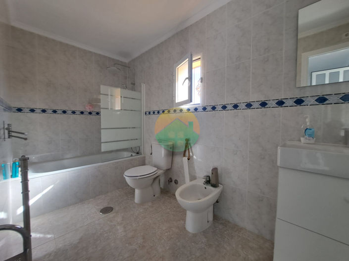 Image No.20-3 Bed Villa for sale