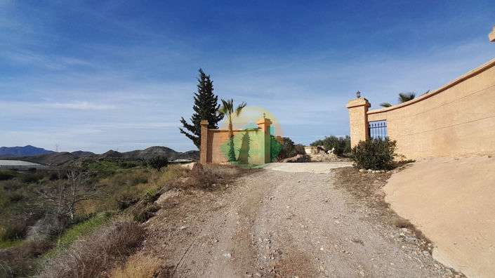 Image No.8-4 Bed Villa for sale